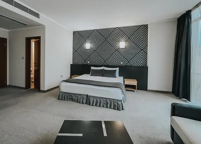 Hotel Noris